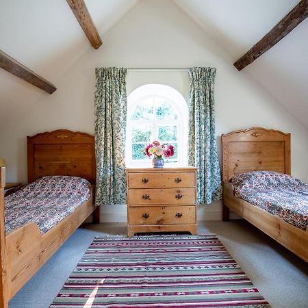 Temple Guiting Cottage Экстерьер фото